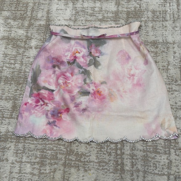 Zimmermann

Crush Floral Linen Scalloped Miniskirt - Picture 8 of 8